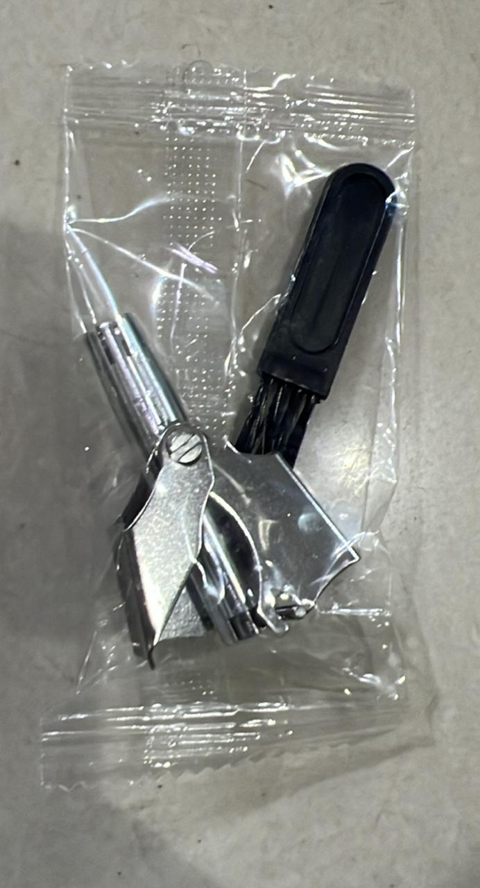 Mini Stainless Steel Nose Hair Trimmer