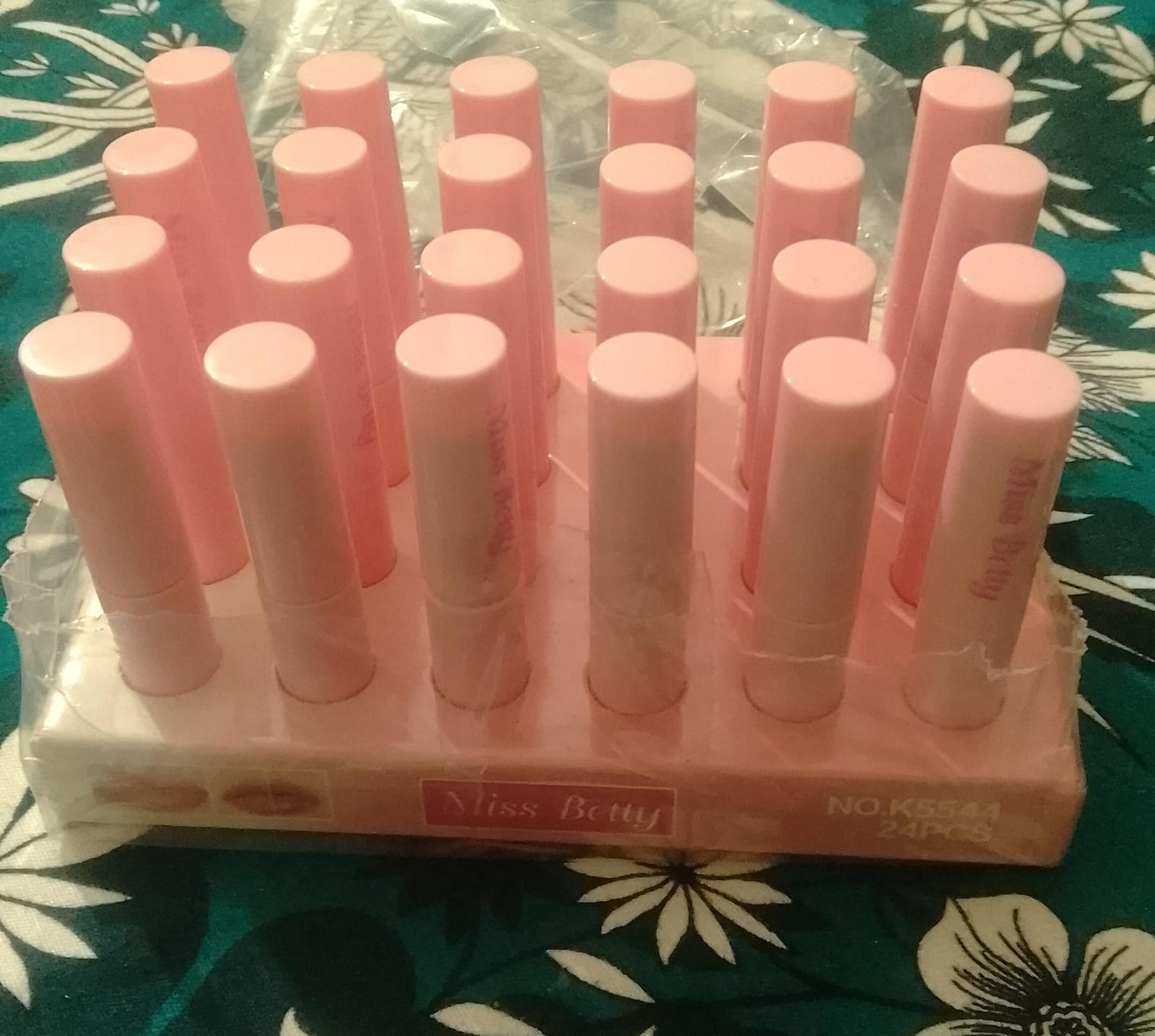 Jelly Shimmer Eyeshadow Stick – Long-Lasting Glow, 2 Shades