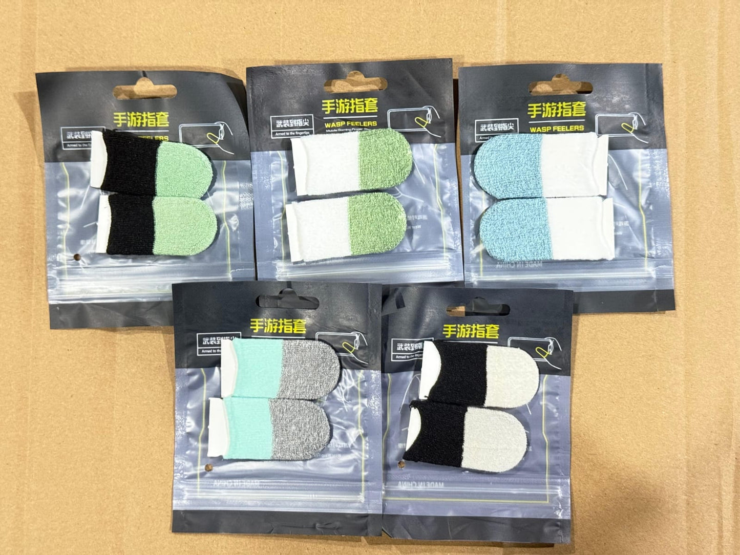 Double Color Gaming Thumb Sleeves – Anti-Sweat Finger Gloves for Mobile Gaming